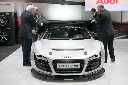 r8motorshow1