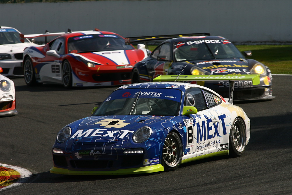 mext_racing_1.jpg